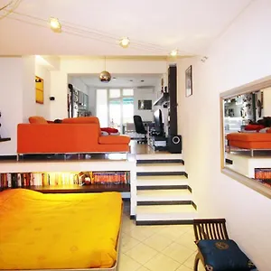 loft-tra-savona-ed-albissola.hotelitalianriviera.com/